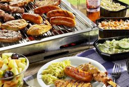 <p>A-Z Barbecue & Gourmet</p> in 